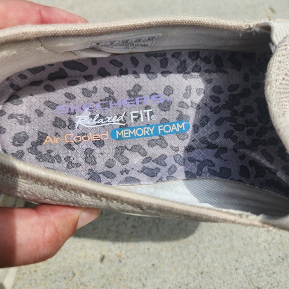 Sketchers Over Lace Relaxed fit air-cooled memory foam slip on sneakers size 8 - Picture 6 of 7